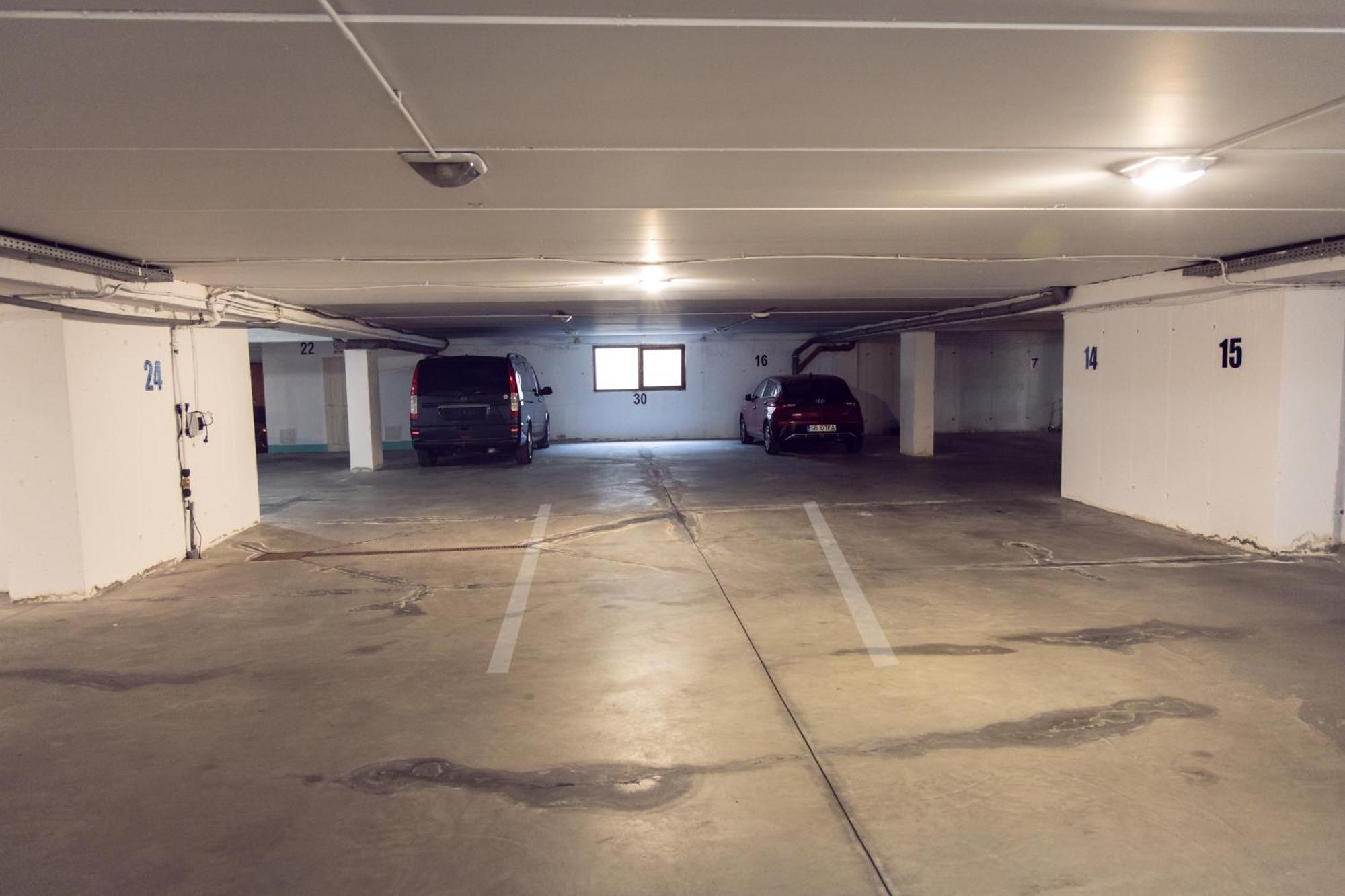 Amber Apartments 锡比乌 外观 照片