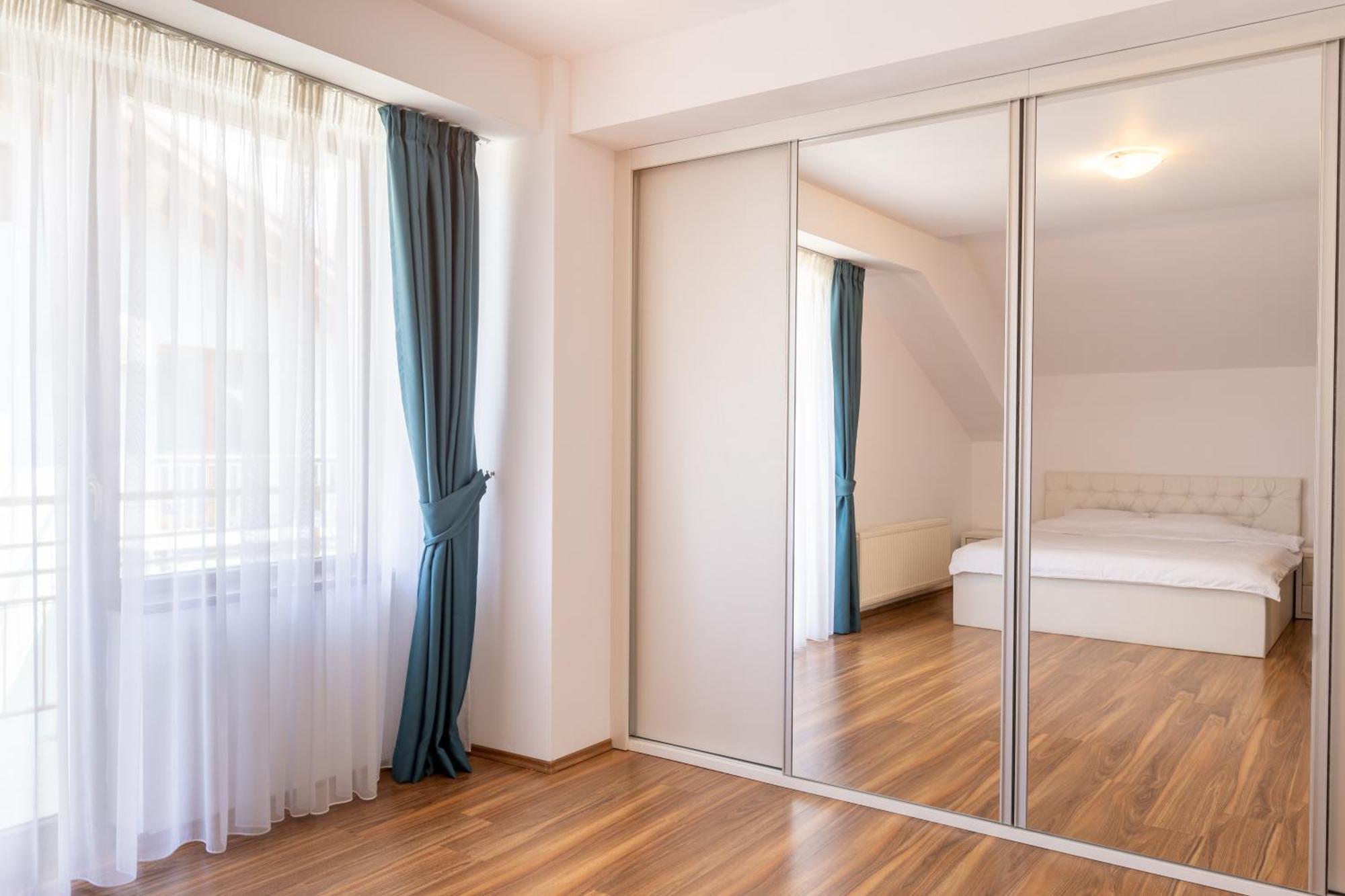 Amber Apartments 锡比乌 外观 照片